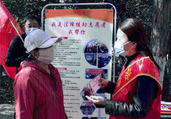 缺钾可能引起肾脏问题,导致排尿减少、尿液浓缩等症状